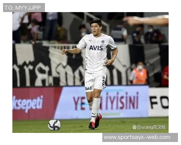 金玟哉拒绝费内巴切与意甲多队邀约决心留队至今夏 金玟哉拒绝费内巴切与意甲多队邀约决心留队至今夏