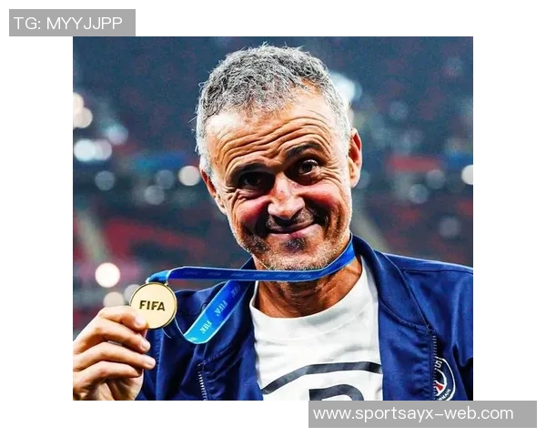 莱昂纳多盛赞巴黎阵容强大恩里克成为球队核心不可或缺 莱昂纳多盛赞巴黎阵容强大恩里克成为球队核心不可或缺